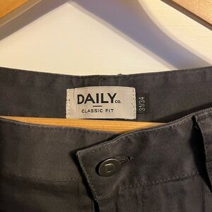 Daily Co. Classic Fit Gray women’s Pants